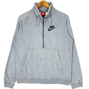EUC Nike XS grey 1/2 zip sweatshirt